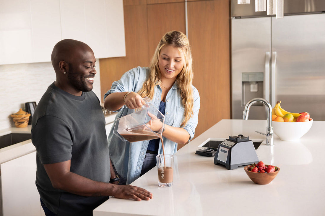 Preparing a Herbalife Formula 1 shake at home